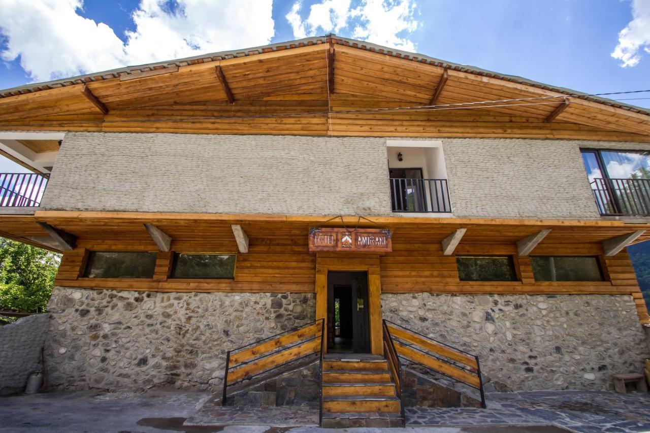 Mestia Hotel Amirani Extérieur photo