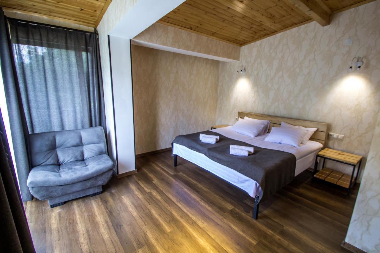Mestia Hotel Amirani Extérieur photo