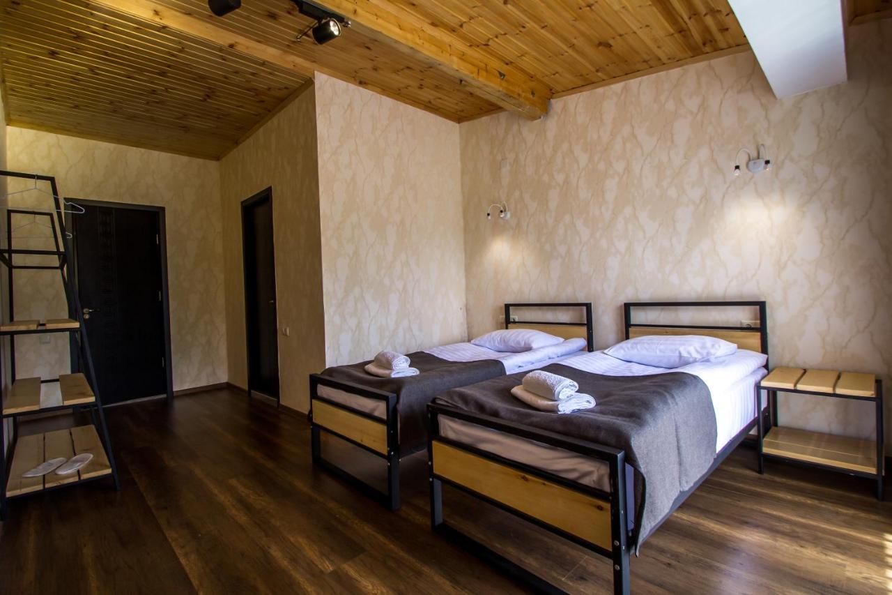 Mestia Hotel Amirani Extérieur photo
